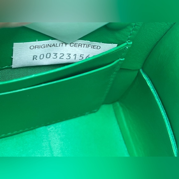 ❌❌SOLD! ❌❌NEW BOTTEGA VENETA CASSETTE GREEN LEATHER BAG PURSE AUTHENTIC! - Picture 16 of 16